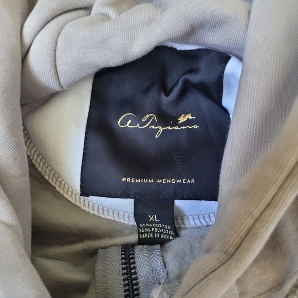 A Tiziano men Hoodie front zipper - Picture 4 of 5